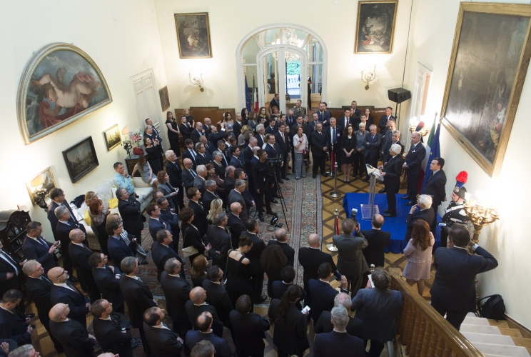 Il Presidente Sergio Mattarella in occasione dell'incontro con la collettività italiana