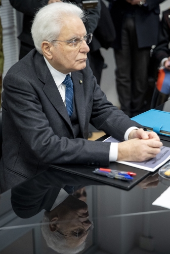 Il Presidente Sergio Mattarella presso la Caserma Gandin assiste alla presentazione dell’Operazione Strade Sicure concernente la Città di Roma e delle Regioni Lazio e Abruzzo