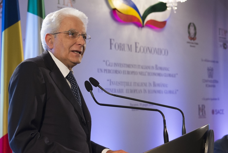 Il Presidente Sergio Mattarella nel corso dell'intervento al Forum Economico