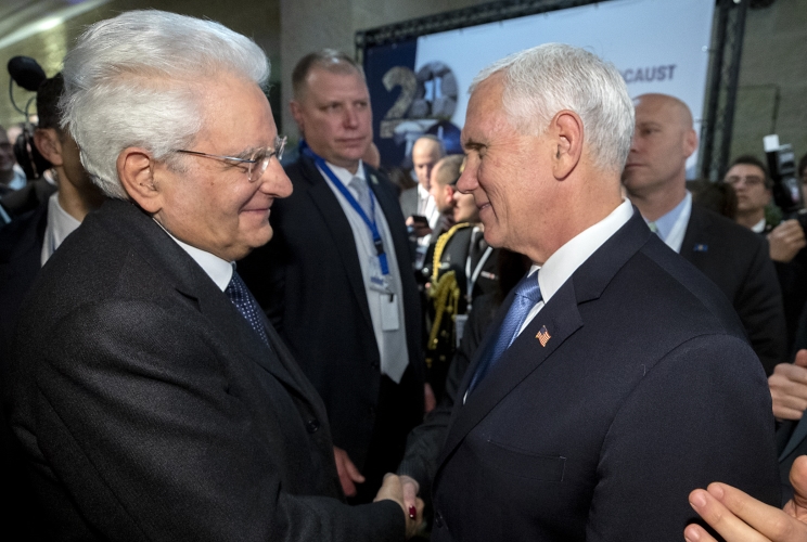 - Il Presidente della Repubblica Sergio Mattarella con il Vice Presidente degli Stati Uniti d’America, in occasione della cerimonia del 75° Anniversario della Liberazione di Auschwitz-Birkenau