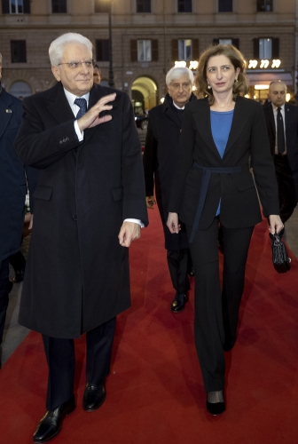 Il Presidente della Repubblica Sergio Mattarella e la sig.ra Laura al teatro dell’Opera in occasione del concerto per il 150° anniversario di Roma Capitale