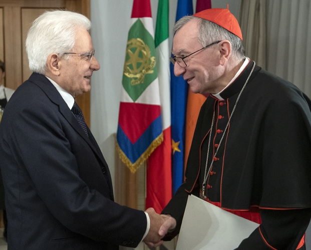Il Presidente della Repubblica Sergio Mattarella con Pietro Parolin, Segretario di Stato di Sua Santità al teatro dell’Opera in occasione del concerto per il 150° anniversario di Roma Capitale