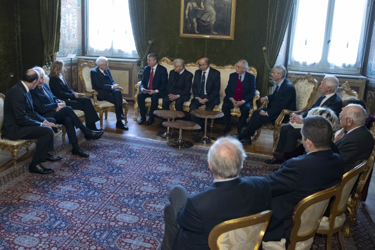 Il Presidente Sergio Mattarella al Quirinale con una delegazione delle associazioni di esuli, giulianodalmati e istriani, in occasione del concerto celebrativo del "Giorno del Ricordo"
