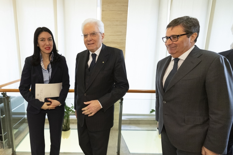 Il Presidente della Repubblica Sergio Mattarella con il Ministro dell'Istruzione Lucia Azzolina e il Vicepresidente del CSM David Ermini in occasione delle premiazione dei vincitori del concorso “Ricordare Vittorio Bachelet e la sua testimonianza di libertà e di democrazia a 40 anni dalla morte”.