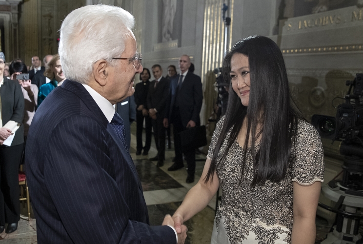 Il Presidente Sergio Mattarella con la pianista Ju Jin, al termine del concerto straordinario organizzato in occasione delle iniziative dell’anno della cultura e del turismo Italia-Cina 2020