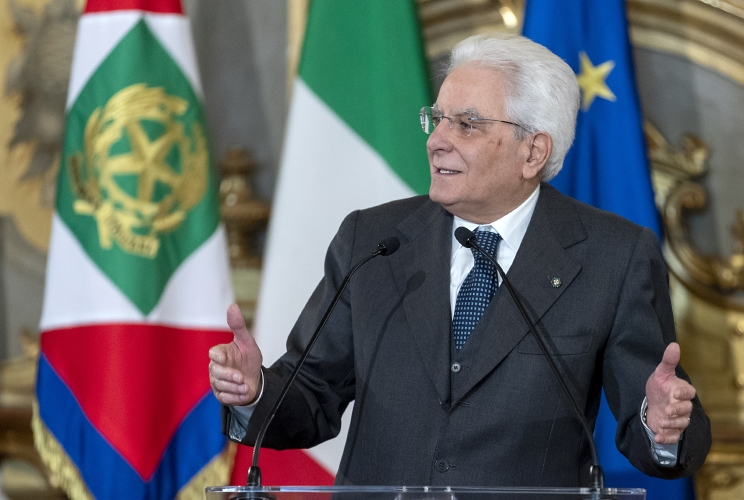 Il Presidente Sergio Mattarella nel corso della cerimonia di consegna delle onorificenze OMRI conferite “motu proprio” a cittadini distintisi per atti di eroismo e impegno civile