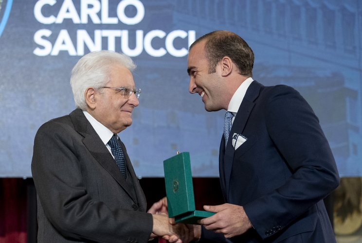 Il Presidente Sergio Mattarella conferisce "motu proprio" l'onorificenza di Cavaliere dell'Ordine al Merito della Repubblica Italiana a Carlo Santucci