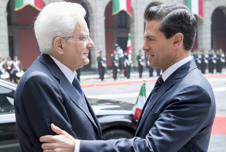 Il Presidente della Repubblica Italiana, Sergio Mattarella, accolto dal Presidente degli Stati Uniti Messicani