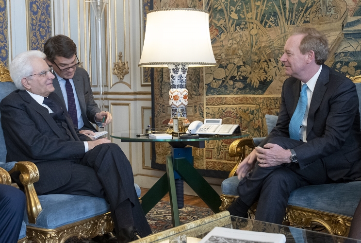 Il Presidente Sergio Mattarella nel corso dell'incontro con Brad Smith, Presidente di Microsoft