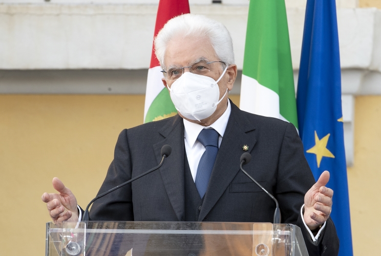 Il Presidente Sergio Mattarella rivolge il suo indirizzo di saluto in occasione del concerto di celebrazione della Repubblica e di ringraziamento al personale del Servizio sanitario