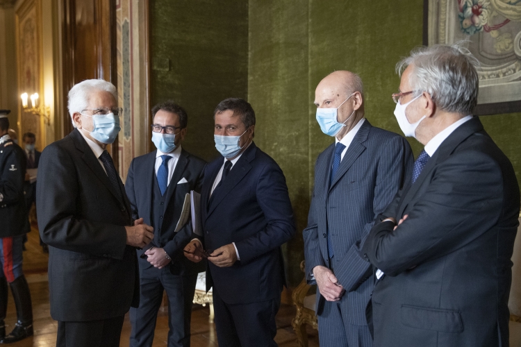 Il Presidente della Repubblica Sergio Mattarella in occasione della cerimonia commemorativa del quarantesimo anniversario dell’uccisione di Nicola Giacumbi, Girolamo Minervini, Guido Galli, Mario Amato e Gaetano Costa e del trentennale dell’omicidio di Rosario Livatino

