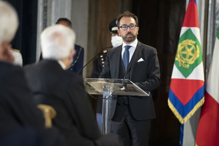 Il Presidente della Repubblica Sergio Mattarella in occasione della cerimonia commemorativa del quarantesimo anniversario dell’uccisione di Nicola Giacumbi, Girolamo Minervini, Guido Galli, Mario Amato e Gaetano Costa e del trentennale dell’omicidio di Rosario Livatino
