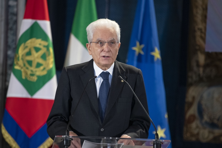 Il Presidente della Repubblica Sergio Mattarella durante il suo inetrvento alla cerimonia commemorativa del quarantesimo anniversario dell’uccisione di Nicola Giacumbi, Girolamo Minervini, Guido Galli, Mario Amato e Gaetano Costa e del trentennale dell’omicidio di Rosario Livatino

