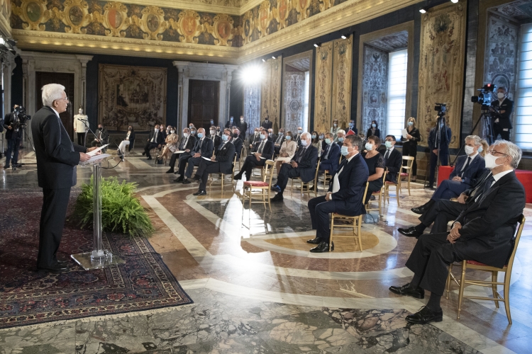 Il Presidente della Repubblica Sergio Mattarella durante il suo inetrvento alla cerimonia commemorativa del quarantesimo anniversario dell’uccisione di Nicola Giacumbi, Girolamo Minervini, Guido Galli, Mario Amato e Gaetano Costa e del trentennale dell’omicidio di Rosario Livatino
