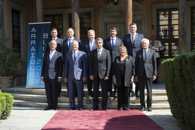 Il Presidente Sergio Mattarella con i Capi di Stato partecipanti alla 12° riunione del Gruppo Arraiolos