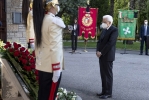 Mattarella depone una  corona di fiori al Cimitero Monumentale di Bergamo