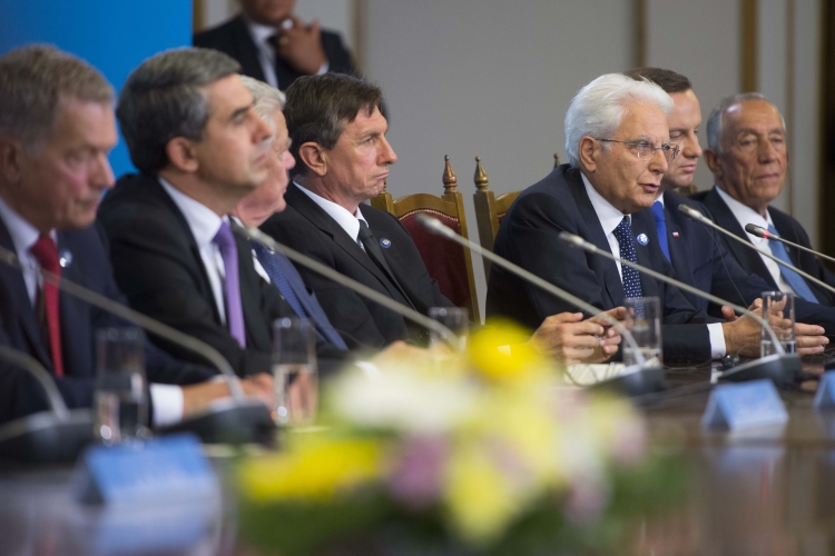 Il Presidente Sergio Mattarella nel corso della conferenza stampa congiunta al termine della 12° riunione del Gruppo Arraiolos
