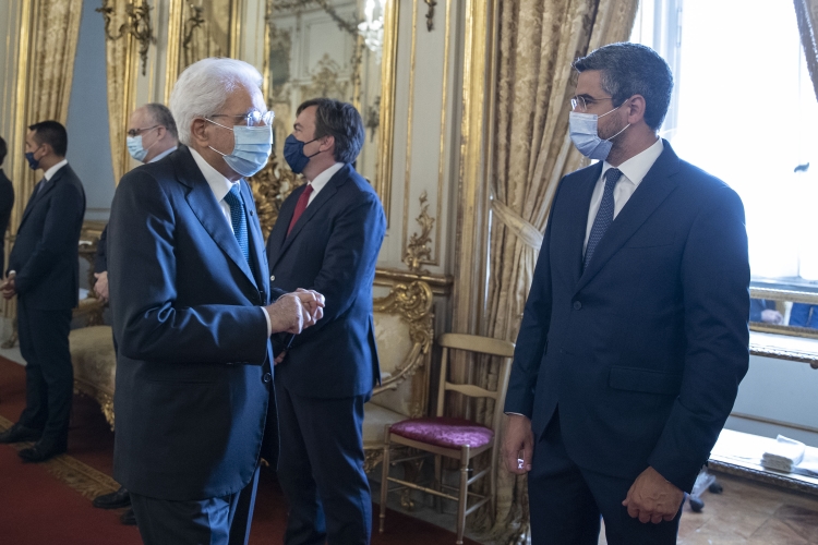 Il Presidente della Repubblica Sergio Mattarella con il Presidente del Consiglio dei Ministri ed altri membri del Governo, in occasione del prossimo Consiglio Europeo 
