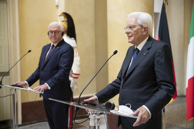Il Presidente Sergio Mattarella e il Presidente della Repubblica Federale di Germania Frank-Walter Steinmeier, durante le dichiarazioni alla stampa, in occasione della visita ufficiale