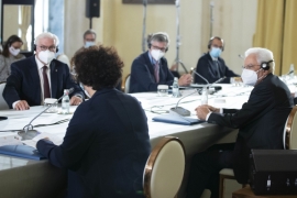 Il Presidente Mattarella e il Presidente della Repubblica Federale di Germania incontrano una rappresentanza di Sindaci di Comuni italiani e tedeschi gemellati.