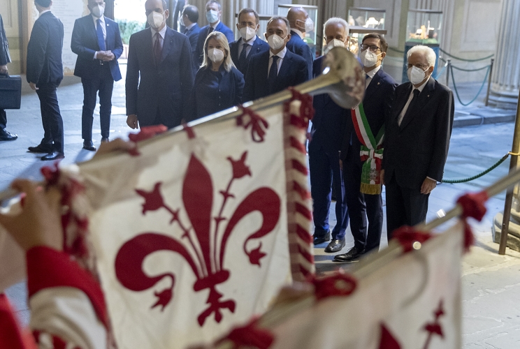 Il Presidente della Repubblica Sergio Mattarella con Enrico Rossi, Presidente della Regione Toscana, Eugenio Giani, Presidente del Consiglio regionale e Dario Nardella, Sindaco della Città Metropolitana di Firenze,  in occasione del Festival Nazionale dell’Economia Civile