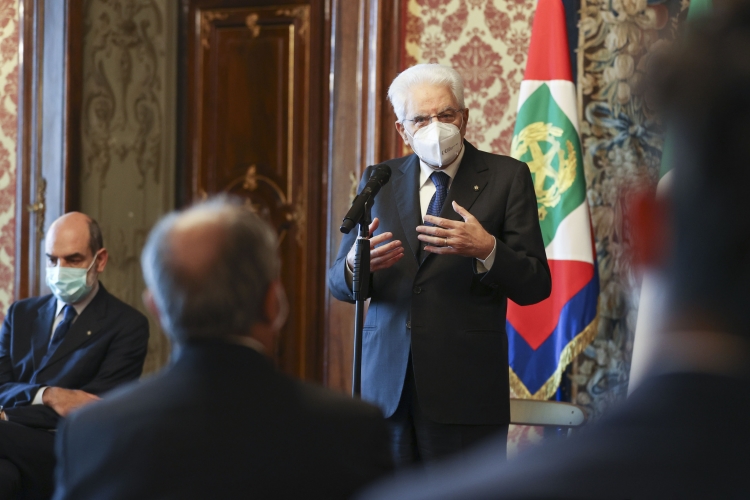 Il Presidente Sergio Mattarella incontra Don Dante CARRARO, Direttore della Ong-Onlus Medici con l’Africa Cuamm,con una delegazione. 
