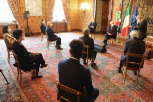 Il Presidente Sergio Mattarella incontra Don Dante CARRARO, Direttore della Ong-Onlus Medici con l’Africa Cuamm,con una delegazione