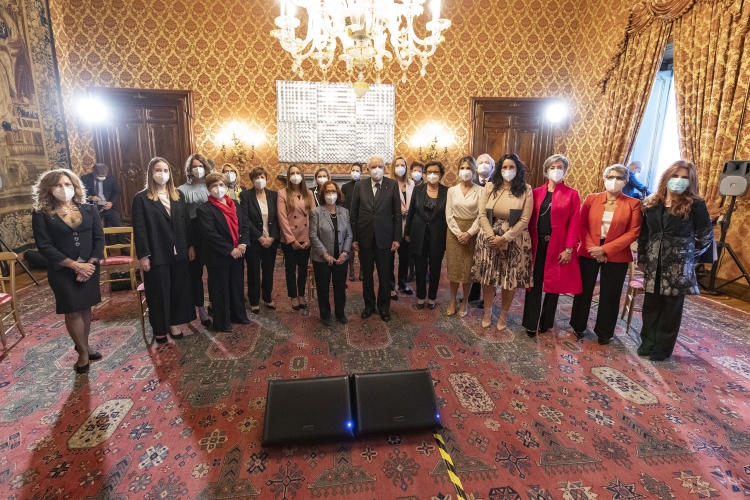 Il Presidente Sergio Mattarella incontra le vincitrici della XXXII edizione del Premio promosso dalla Fondazione Marisa Bellisario 