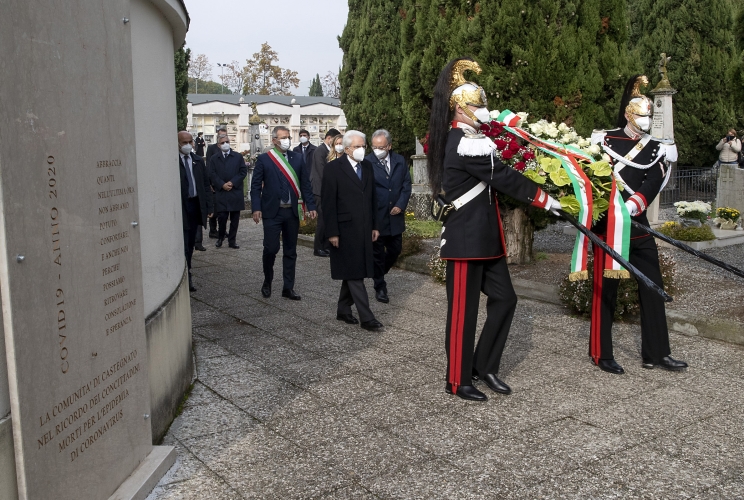 Il Presidente della Repubblica Sergio Mattarella al cimitero di Castegnato
