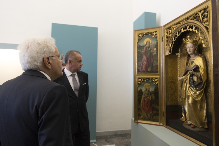 Il Presidente della Repubblica, Sergio Mattarella, e il Presidente della Repubblica Slovacca
