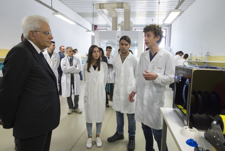 Il Presidente Sergio Mattarella visita il Campus Scolastico