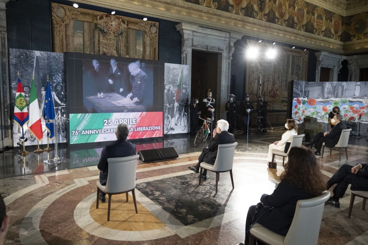 Il Presidente Sergio Mattarella in occasione della celebrazione del 76° Anniversario della Liberazione al Quirinale