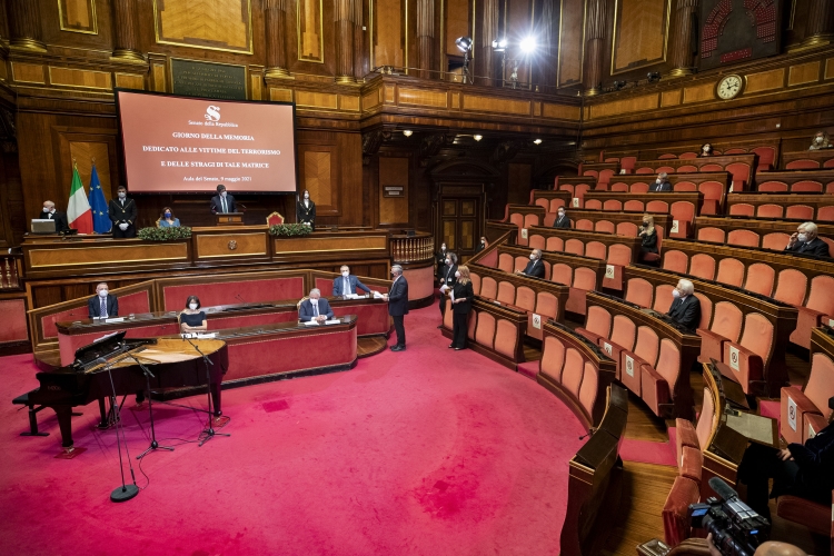 La celebrazione del Giorno della Memoria dedicato alle vittime del terrorismo nell'Aula del Senato