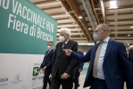Mattarella visita l'Hub Vaccinale Fiera di Brescia