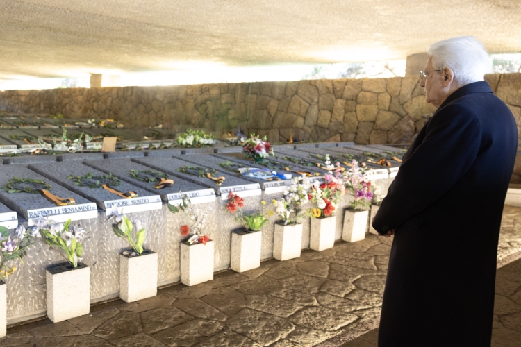 Il Presidente della Repubblica Sergio Mattarella in occasione della cerimonia commemorativa del 82° anniversario dell'eccidio delle Fosse Ardeatine
(foto di Francesco Ammendola - Ufficio per la Stampa e la Comunicazione della Presidenza della Repubblica)