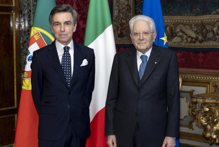 Il Presidente Sergio Mattarella con S.E. il Signor Carlos José de Pinho e Melo PEREIRA MARQUES, nuovo Ambasciatore della Repubblica Portoghese, in occasione della presentazione delle Lettere credenziali