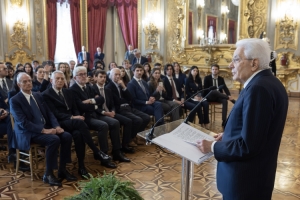 Il Presidente Sergio Mattarella incontra una delegazione di studenti di scuole di giornalismo 
