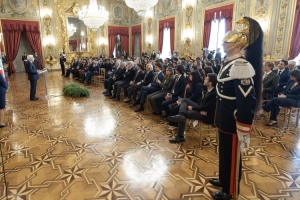 Il Presidente Sergio Mattarella incontra una delegazione di studenti di scuole di giornalismo 
