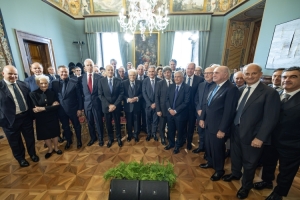 Il Presidente Sergio Mattarella incontra i vincitori dei Premi Leonardo per l’anno 2026 e con gli studenti vincitori dei Premi di Laurea

