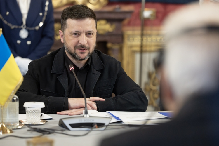 Il Presidente della Repubblica Sergio Mattarella incontra il Presidente d’Ucraina, S.E. il Signor Volodymyr Zelenskyy
