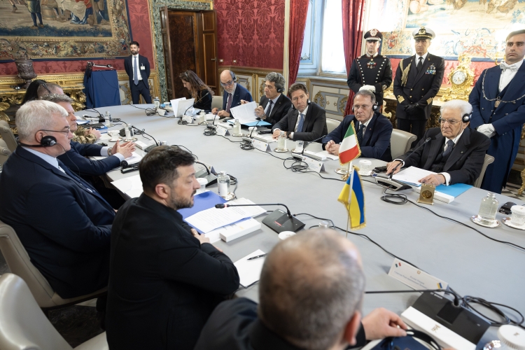 Il Presidente della Repubblica Sergio Mattarella incontra il Presidente d’Ucraina, S.E. il Signor Volodymyr Zelenskyy
