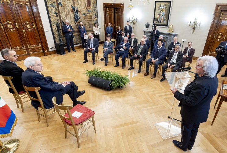 Il Presidente Sergio Mattarella nel corso del saluto di Rosy Bindi, Presidente del Comitato nazionale Centenario Don Milani, in occasione della presentazione del libro su Don Milani