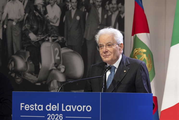 Il Presidente Sergio Mattarella rivolge il suo indirizzo di saluto in occasione della celebrazione della Festa de Lavoro