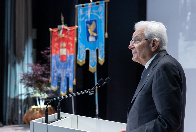 Il Presidente Sergio Mattarella rivolge il suo indirizzo di saluto in occasione della seduta straordinaria del Consiglio regionale del Friuli-Venezia Giulia, nel 50° anniversario del terremoto del Friuli