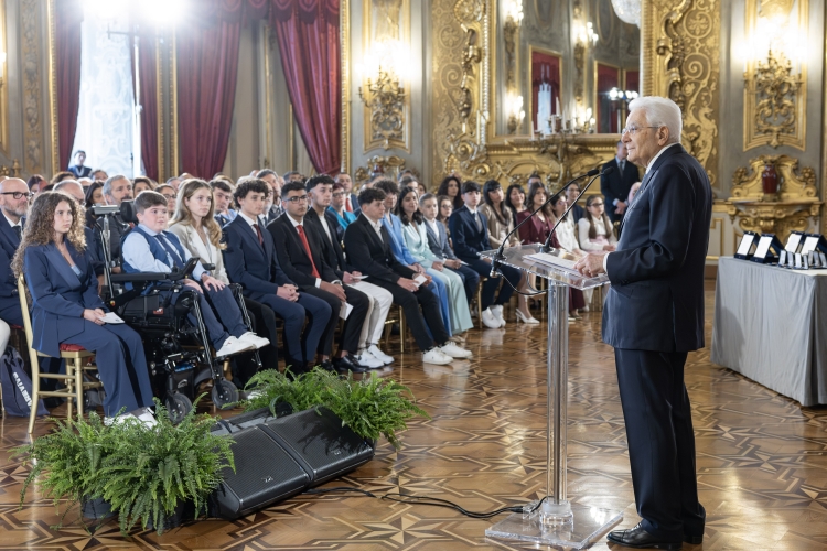 Il Presidente della Repubblica Sergio Mattarella in occasione della cerimonia di consegna degli Attestati d’Onore ai nuovi Alfieri della Repubblica
