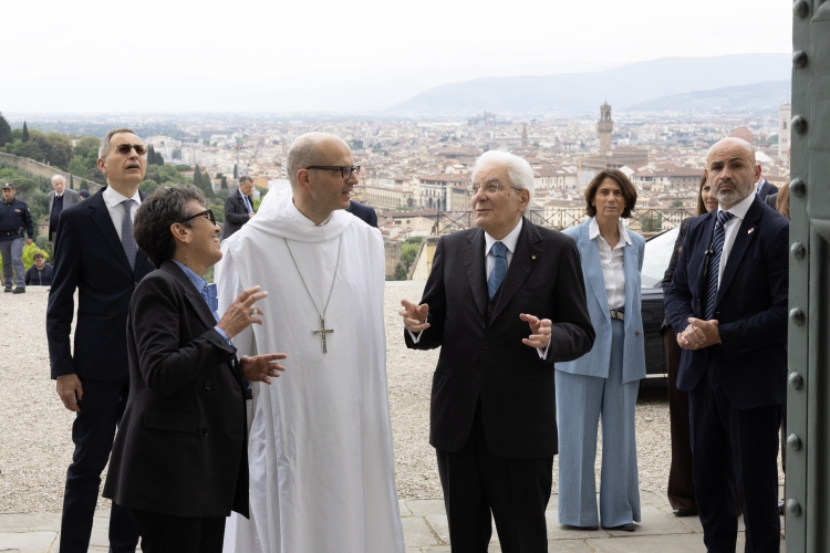 Il Presidente Mattarella all’Abbazia di San Miniato al Monte accolto da Padre Bernardo Gianni, Abate di San Miniato al Monte