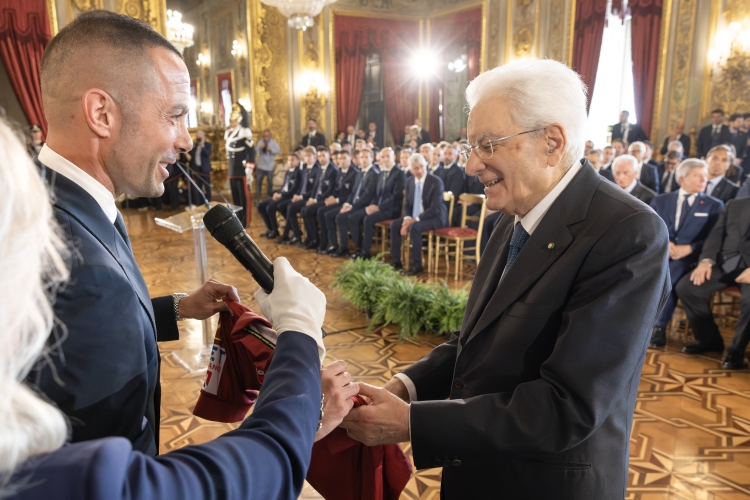 Il Presidente della Repubblica Sergio Mattarella con Marco Guida, Arbitro della finale della Coppa Italia di calcio Frecciarossa Lazio-Inter  
 