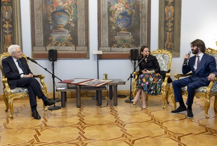 Il Presidente Sergio Mattarella con Agnese Pini, Direttrice quotidiani gruppo Monrif e Leonardo Maria Del Vecchio, Presidente LMDV Capital ed editore nazionale, in occasione del 70° anniversario de "Il Giorno"
