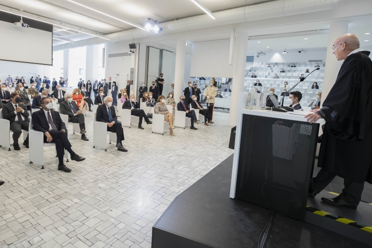 Il Rettore del Politecnico di Milano, Ferruccio Resta, nel corso del suo intervento in occasione dell'inaugurazione del nuovo Campus di Architettura del Politecnico 
