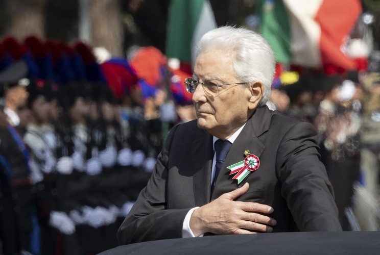 Il Presidente Sergio Mattarella alla Parrata militare